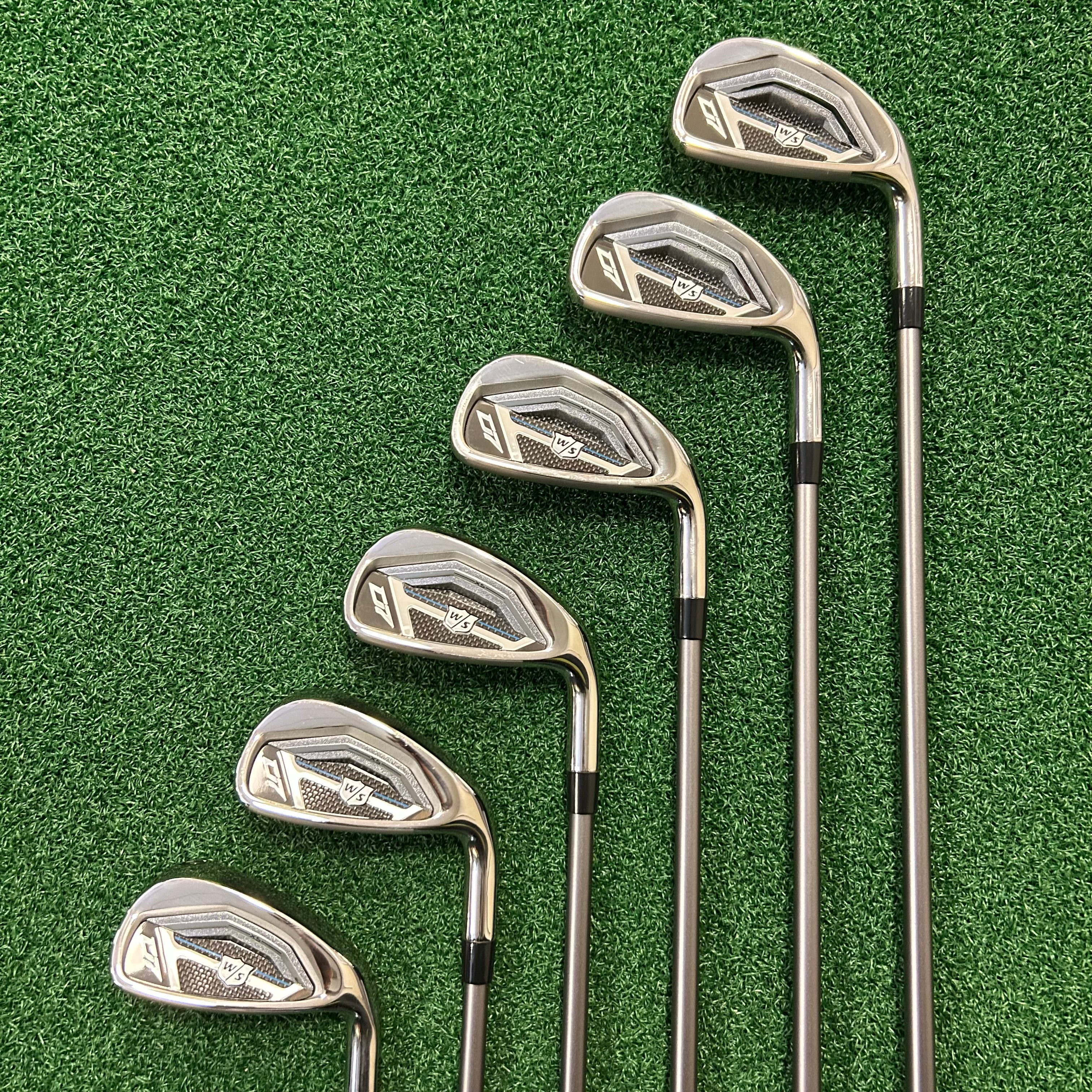 Wilson D7 5-Pw Set di Ferri Grafite - Usato