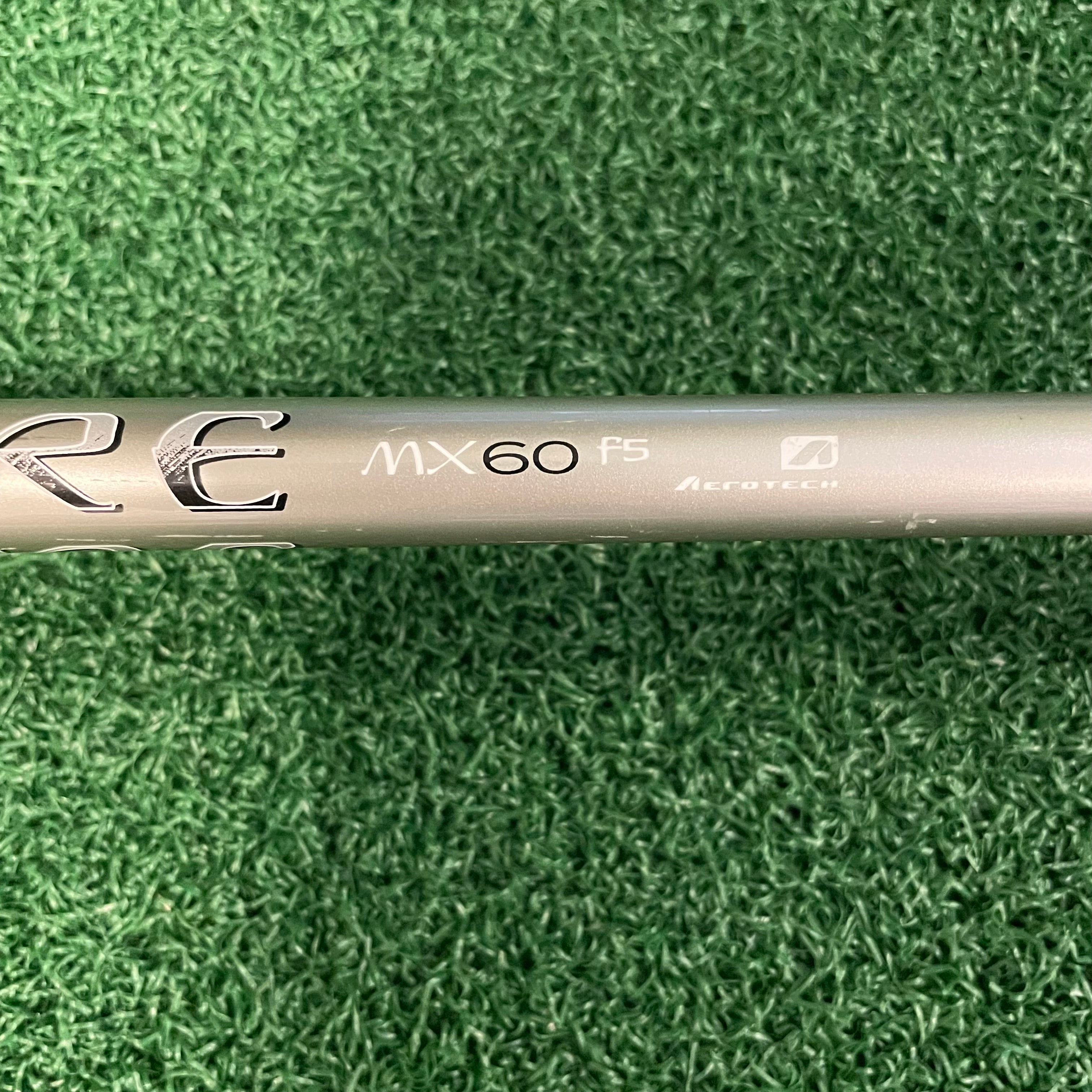 Taylormade Sim2 Titanium Legno 3 - Usato