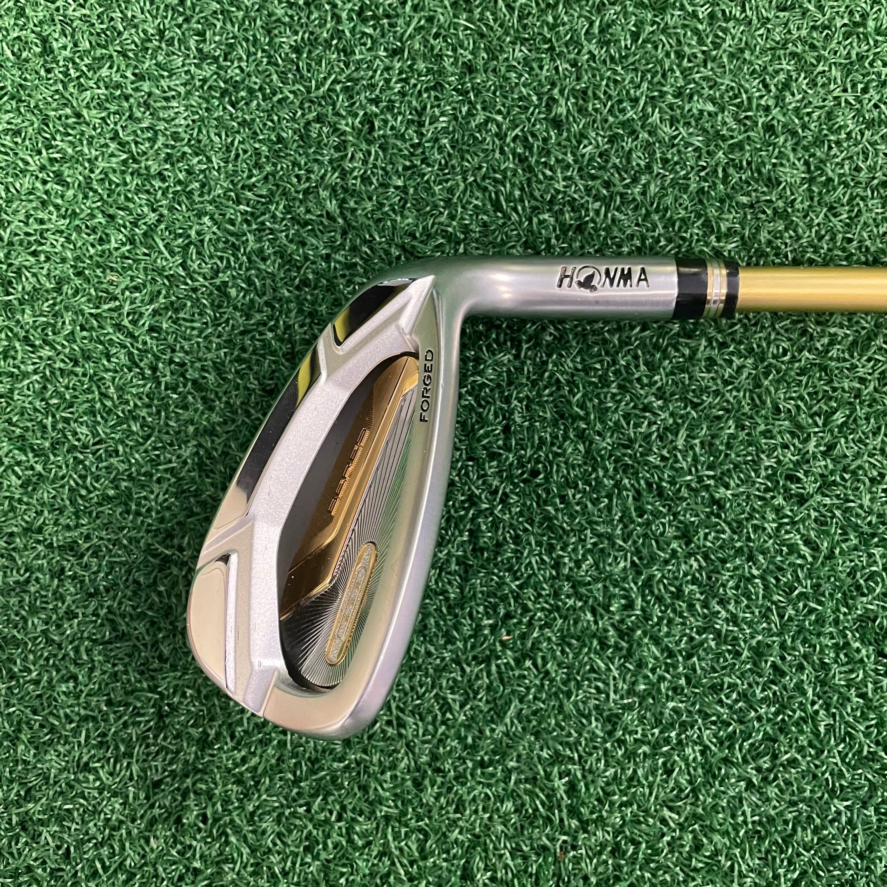 Honma Beres Forged 3 Sterne 50° AW - Gebraucht