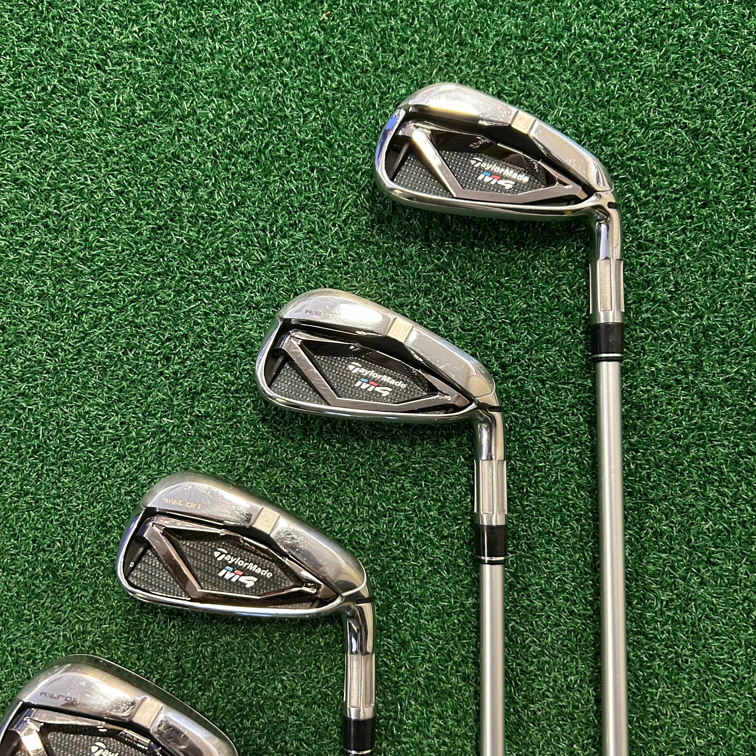 Taylormade M4 5-Pw Set di Ferri da Donna - Usato
