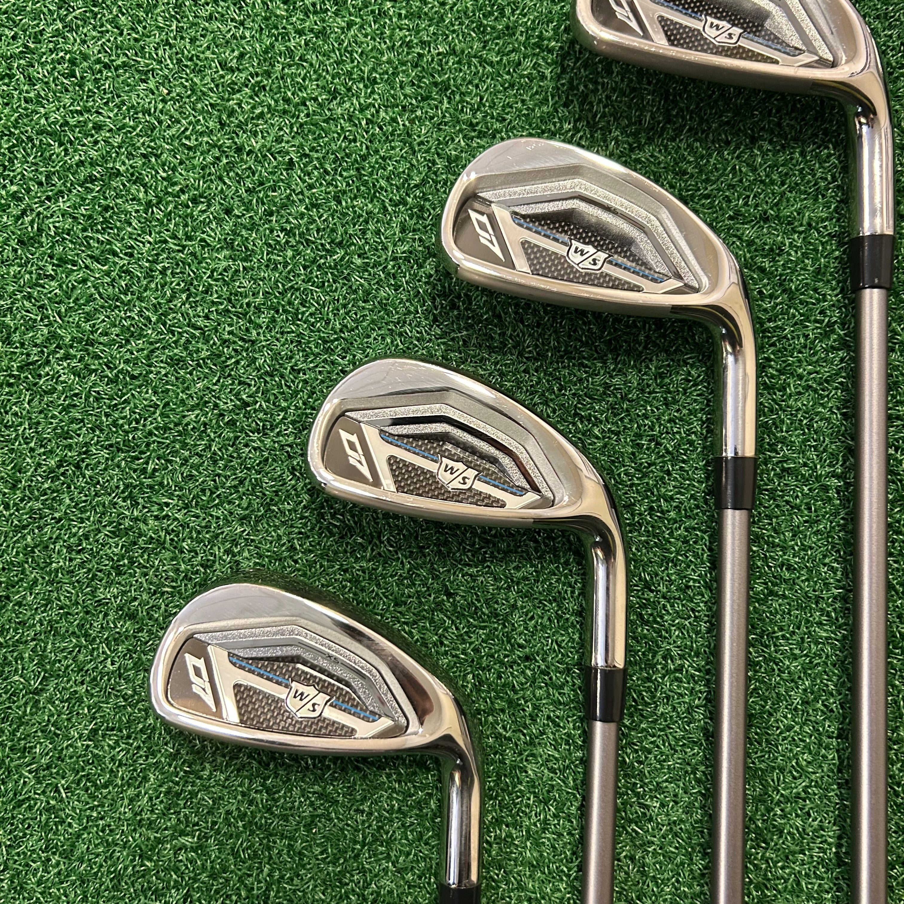 Wilson D7 5-Pw Set di Ferri Grafite - Usato