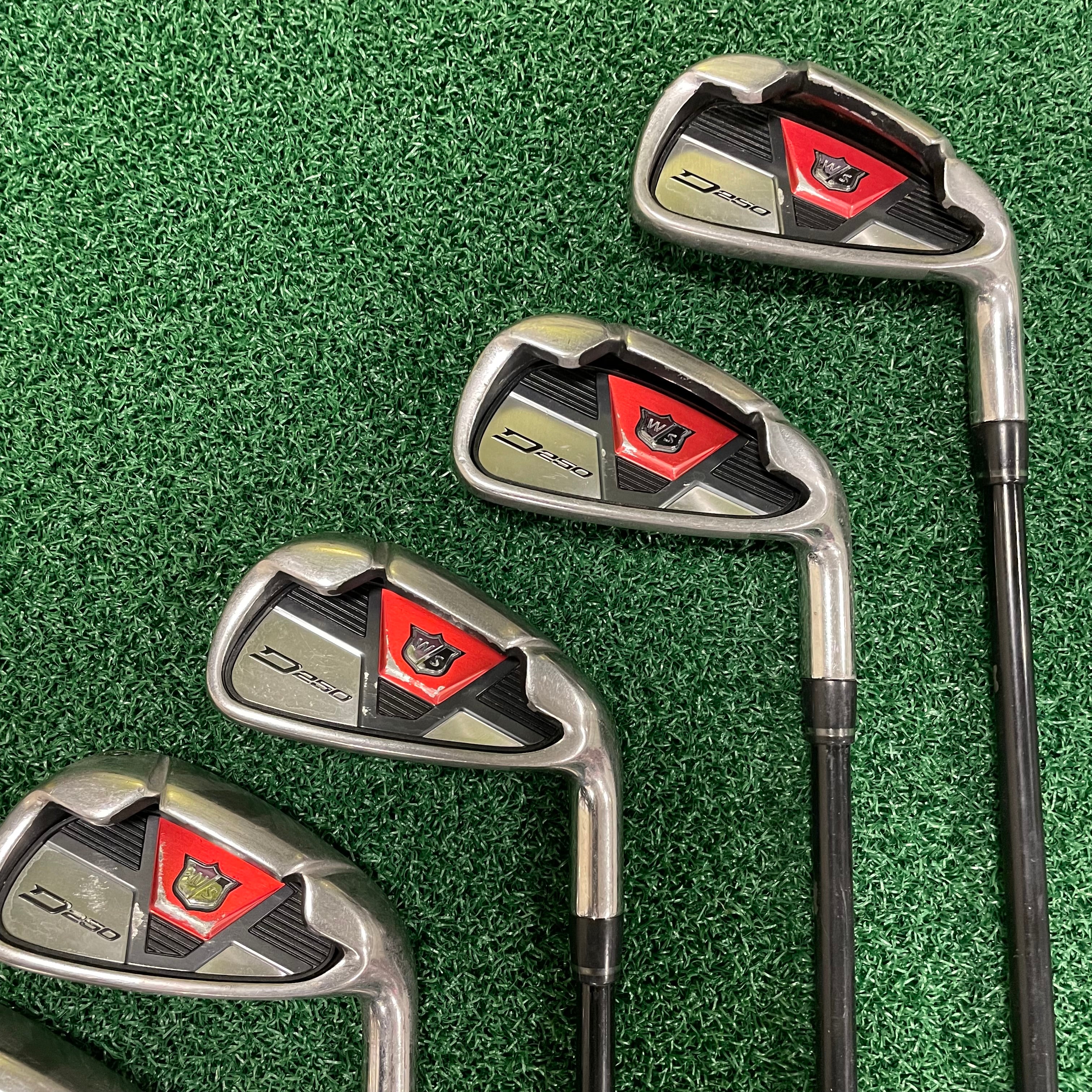 Wilson D250 5-Pw Set di Ferri - Usato