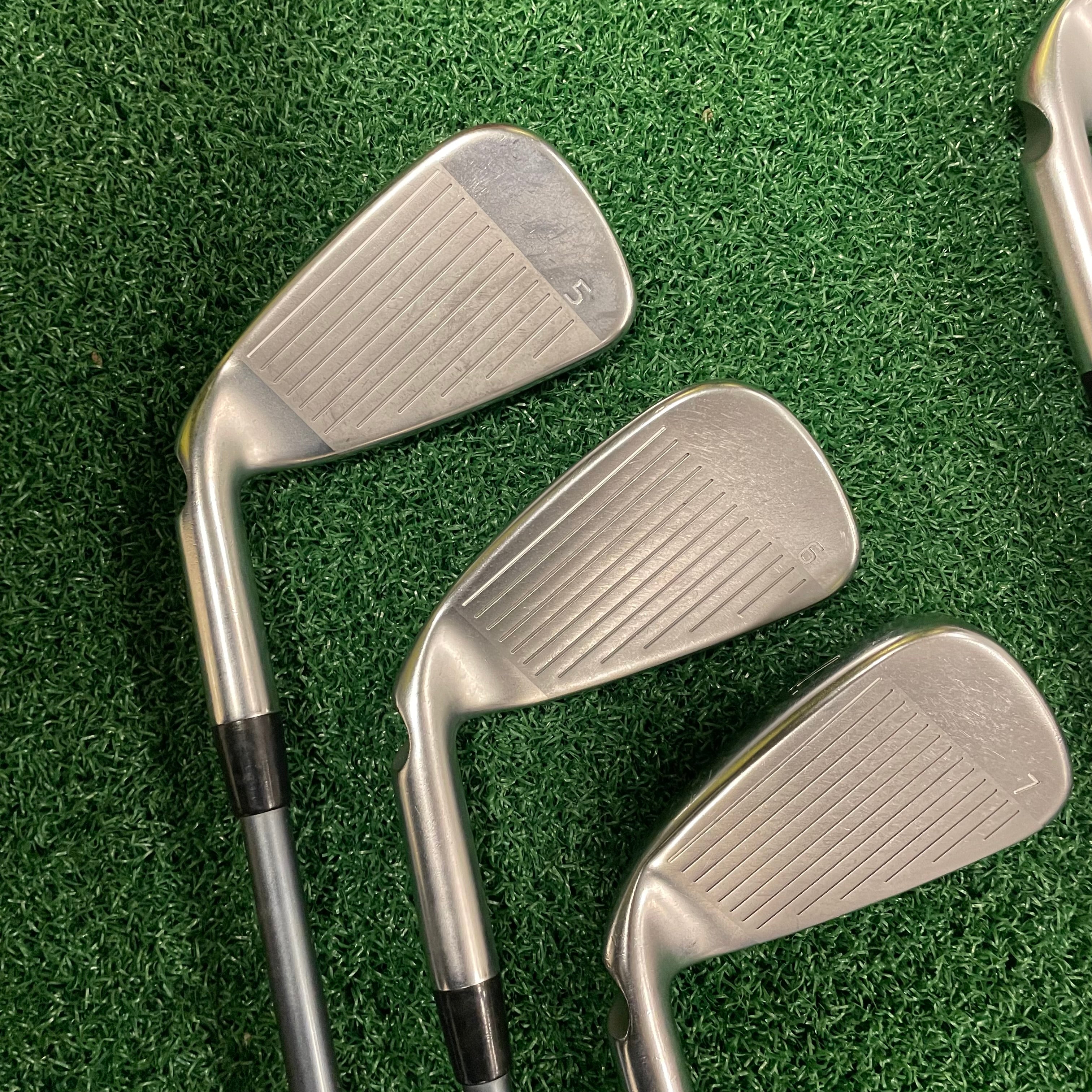 Ping G425 5-Pw Set di Ferri - Usato