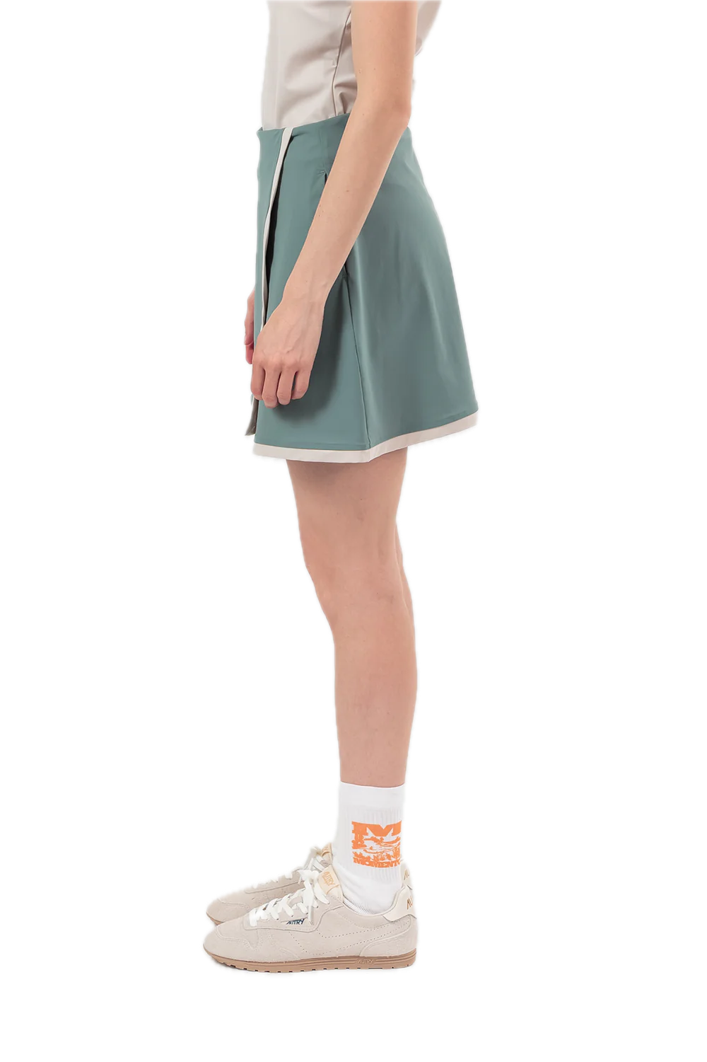 Momento No Roots Gonna