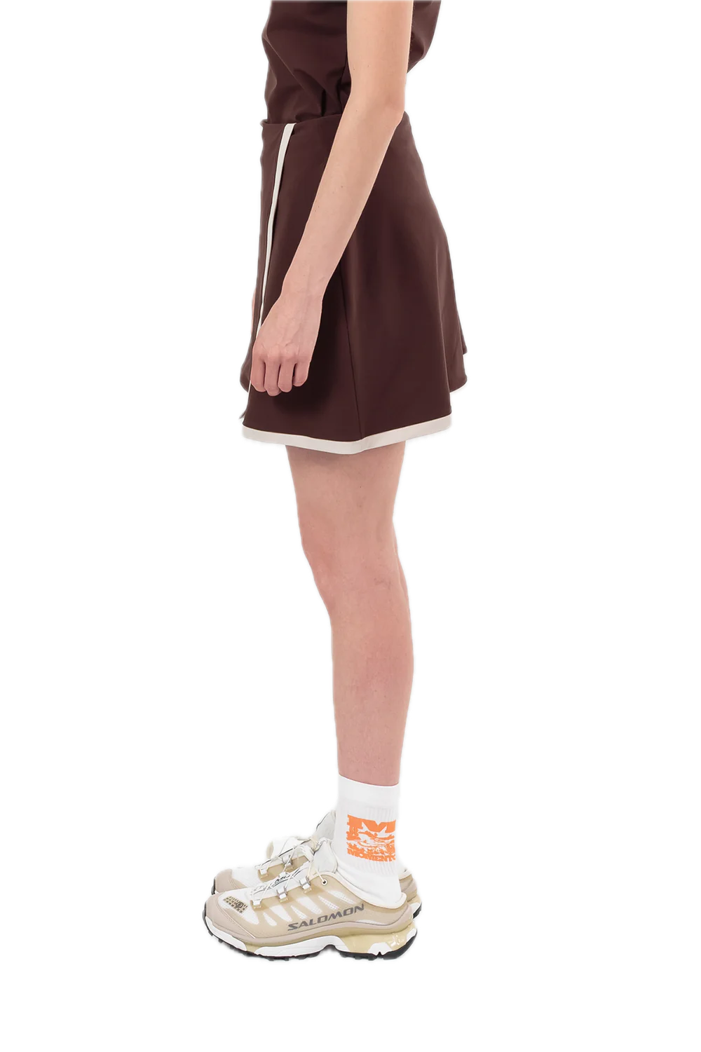 Momento No Roots Gonna