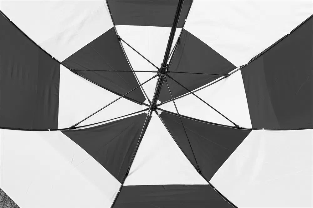 Longridge 60-Zoll-Doppelschirmdach-Regenschirm