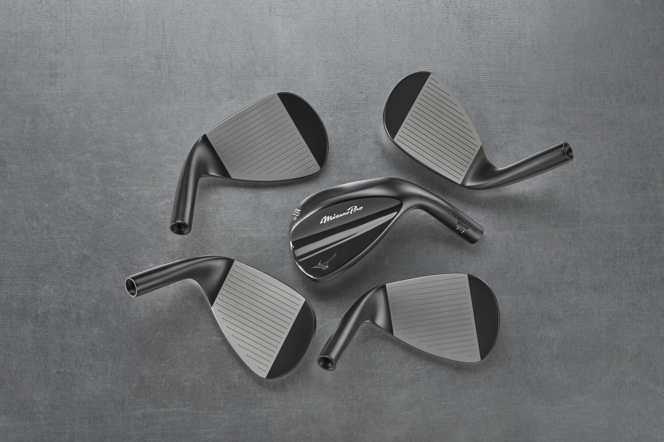 Mizuno T-1 Black Wedge